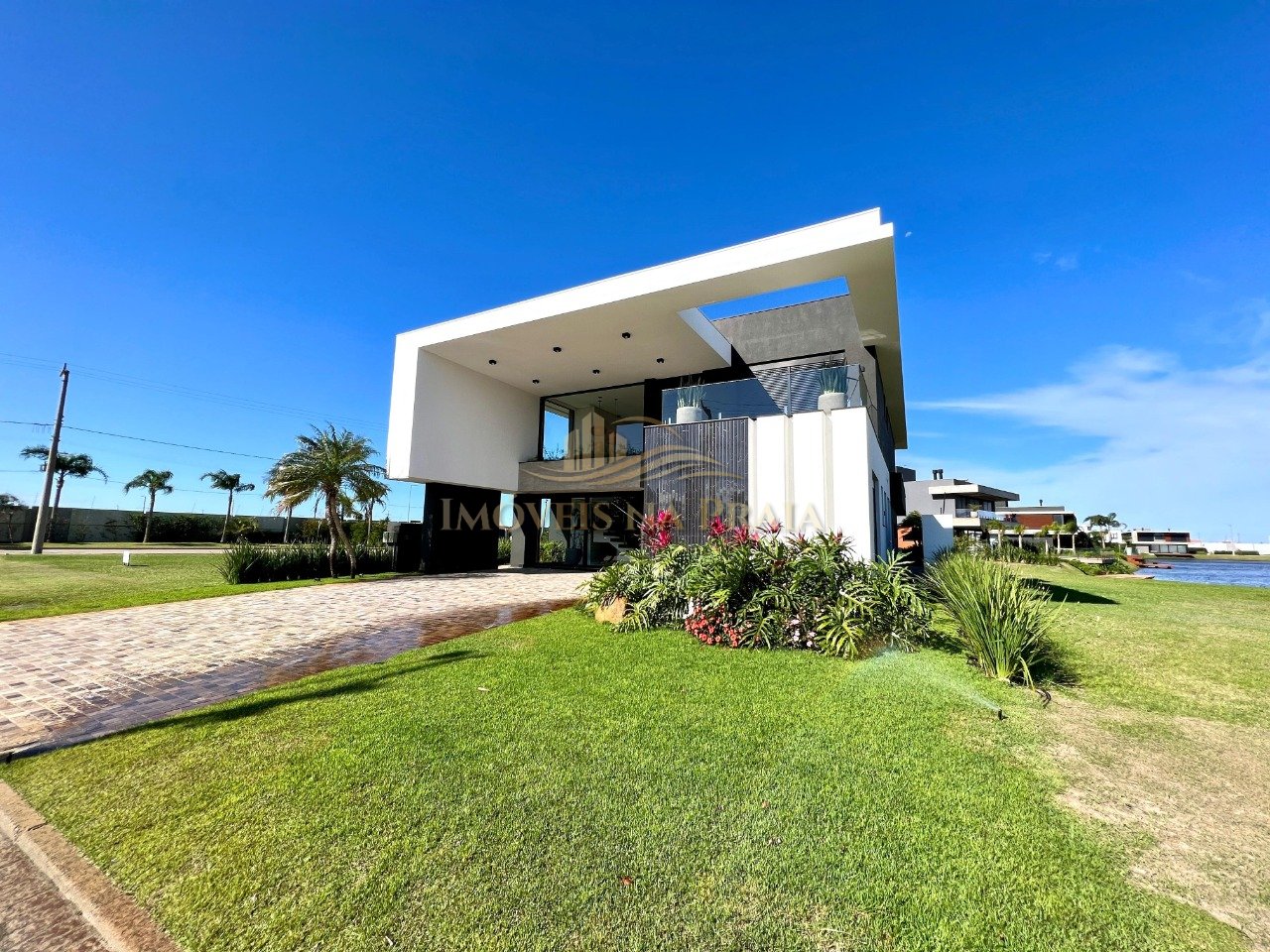 Foto 2 — Casa em Condomínio 5 Dormitório(s) Bairro Sense Xa