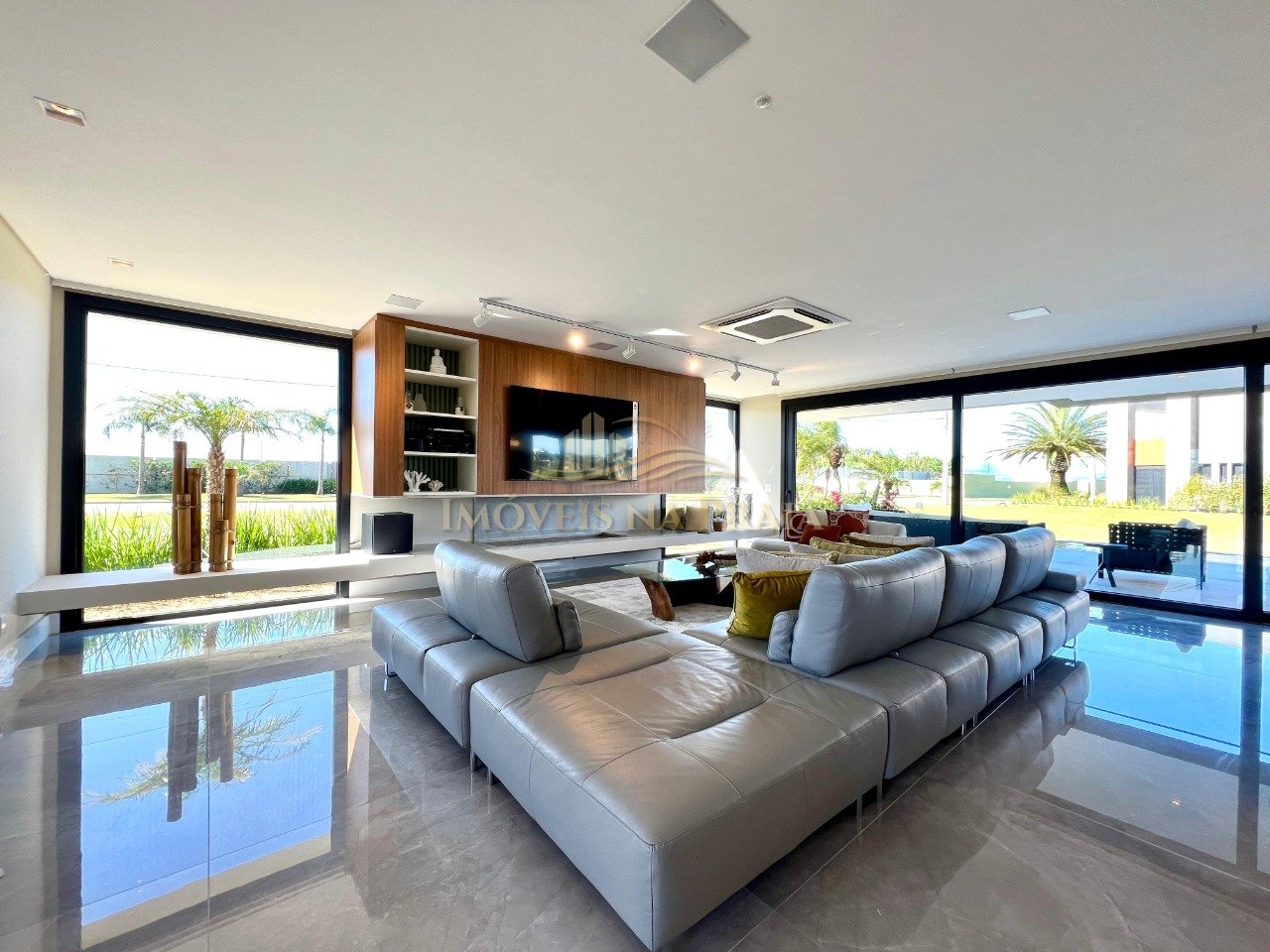 Foto 8 — Casa em Condomínio 5 Dormitório(s) Bairro Sense Xa