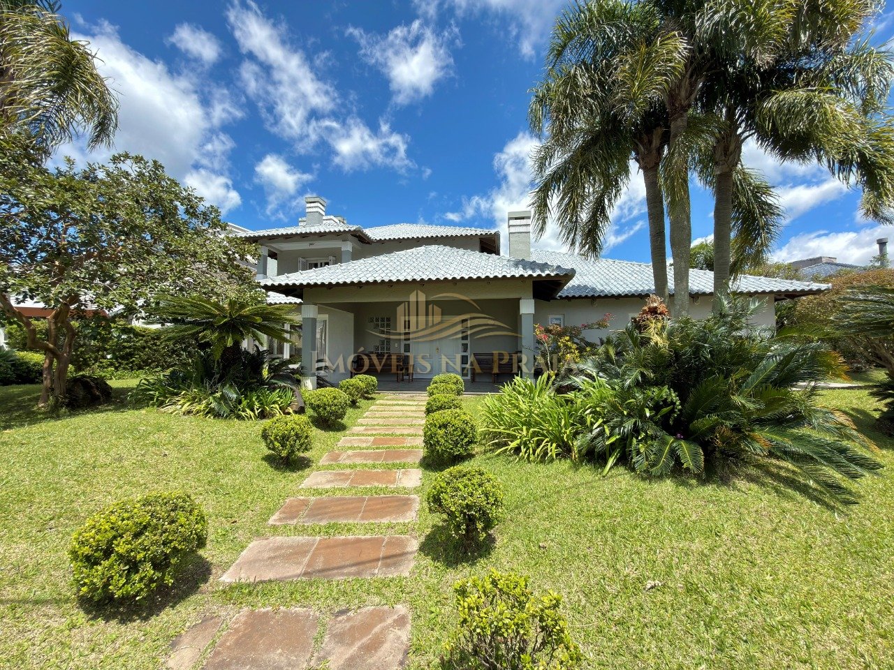 Foto 2 — Casa em Condomínio no Atlântida Lagos Park.