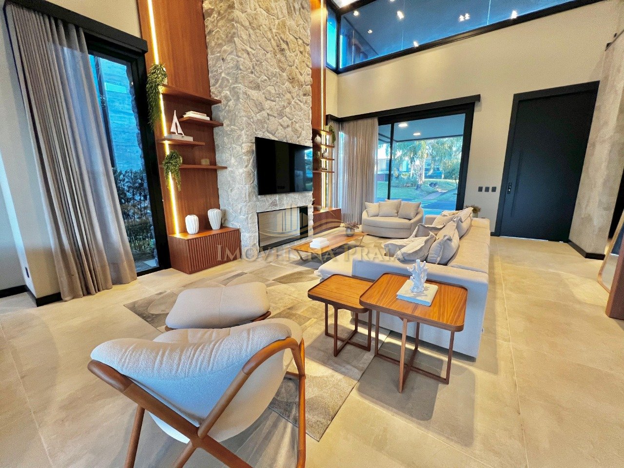 Foto 8 — Casa em Condomínio 6 Dormitório(s) Bairro Enseada