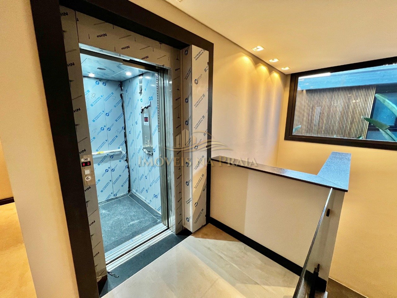 Foto 25 — Casa em Condomínio 6 Dormitório(s) Bairro Enseada