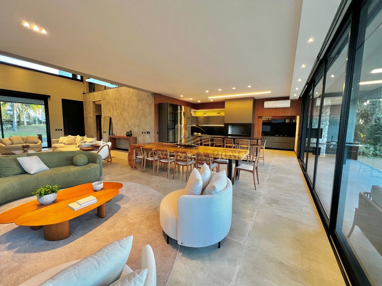 Foto 14 — Casa em Condomínio 6 Dormitório(s) Bairro Enseada