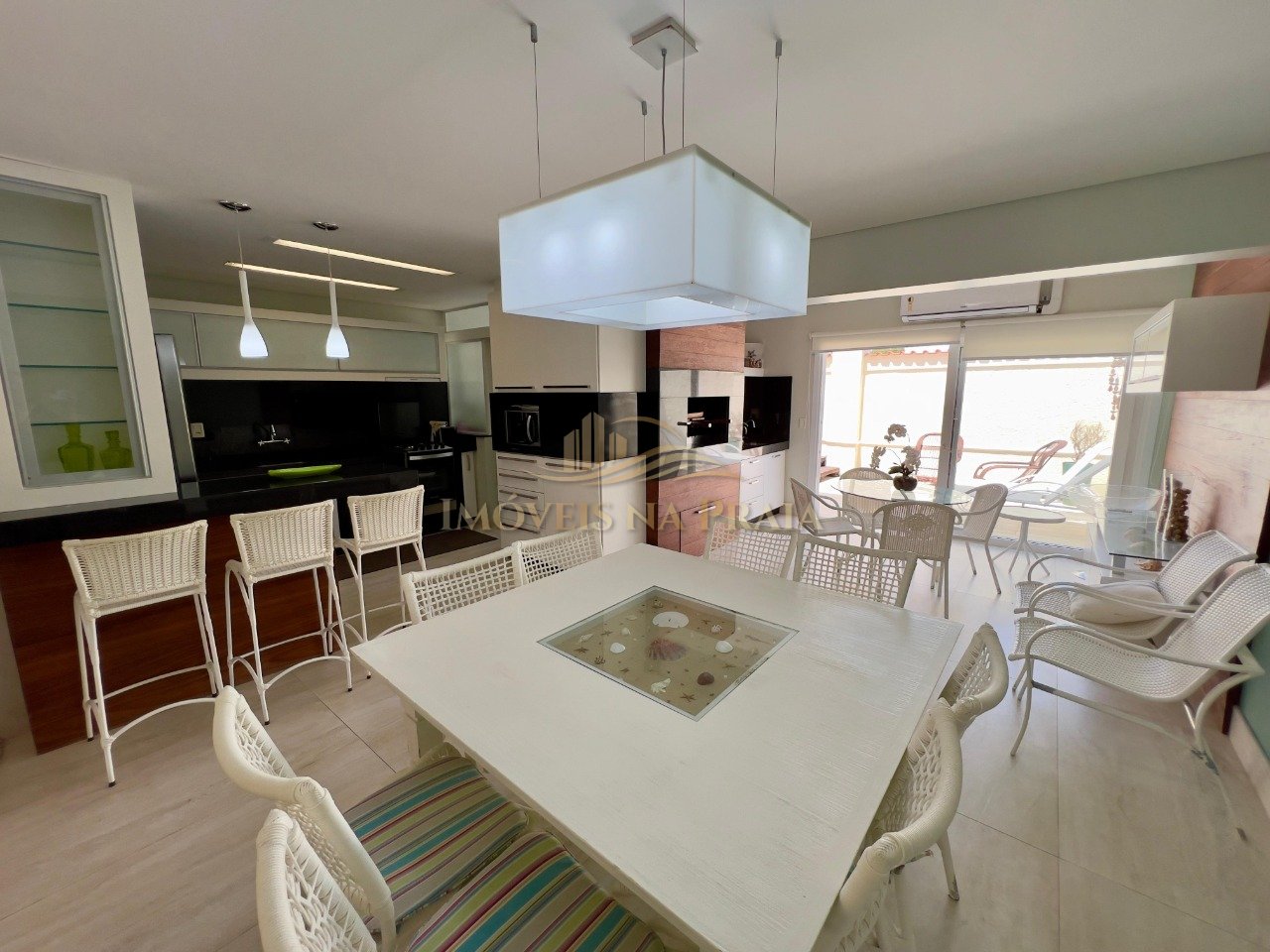 Foto 5 — Casa em Condomínio 4 Dormitório(s) Bairro Villas R