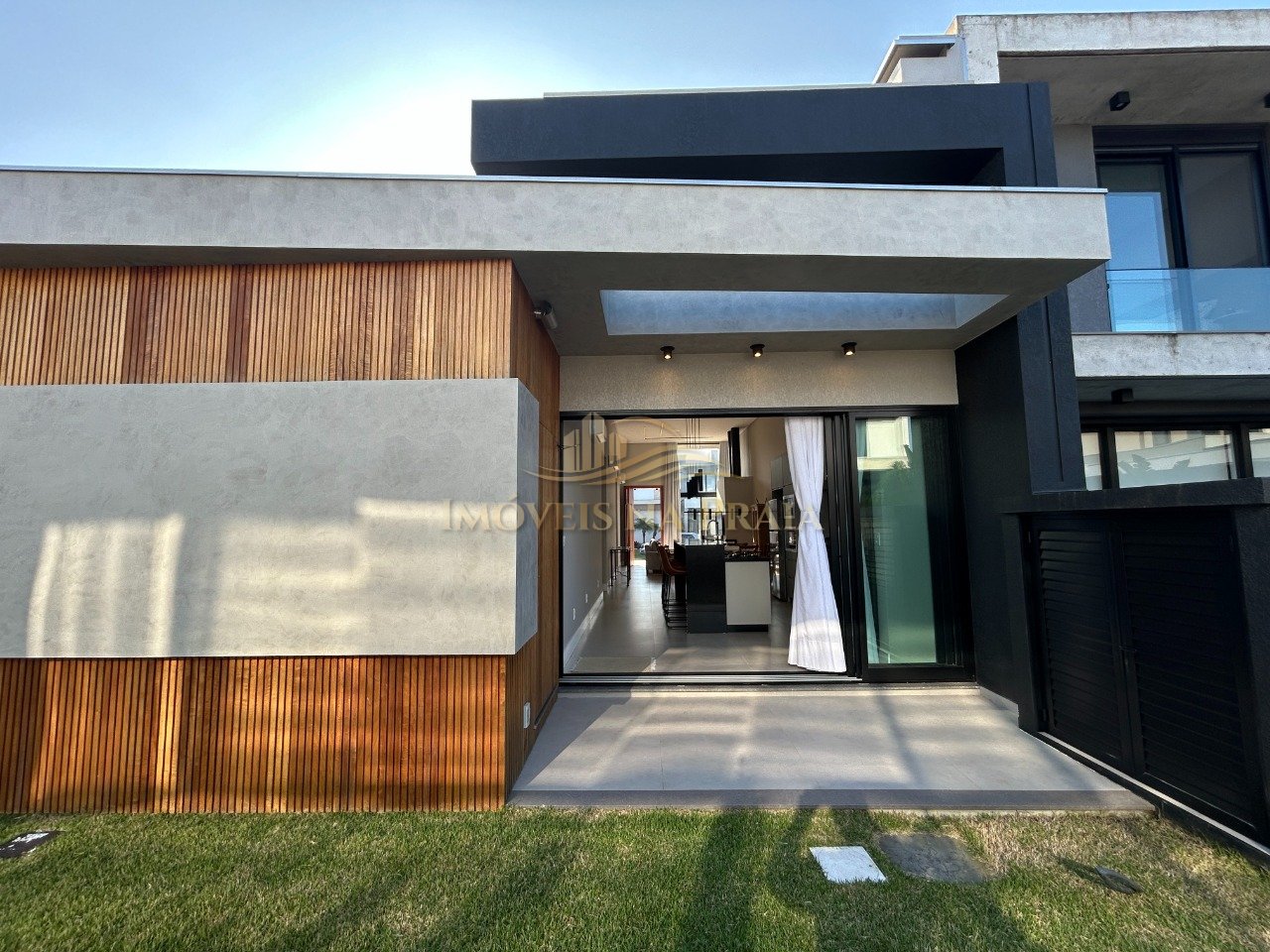 Foto 13 — Casa em Condomínio no Sunset.
