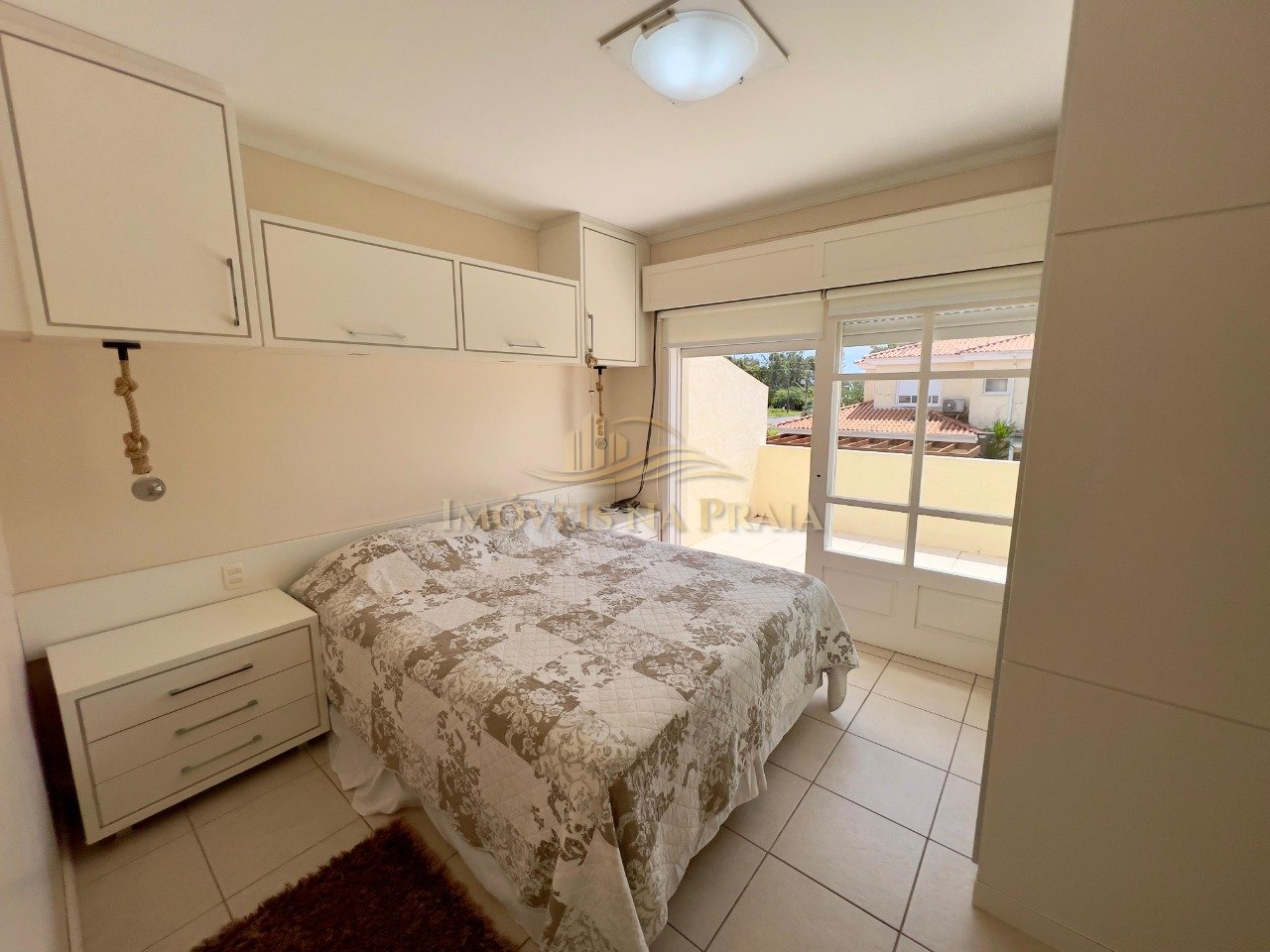 Foto 22 — Casa em Condomínio 4 Dormitório(s) Bairro Villas R