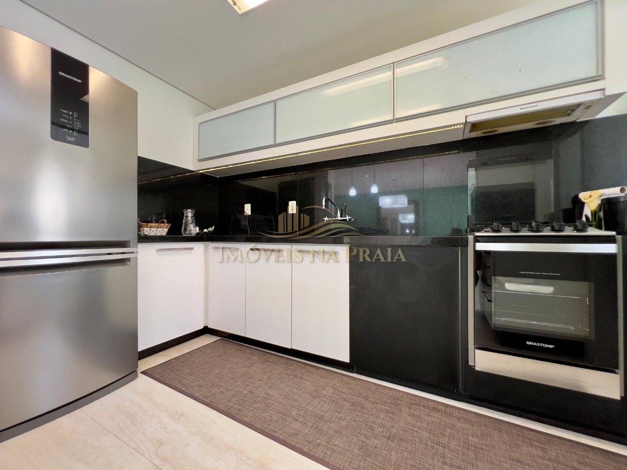 Foto 11 — Casa em Condomínio 4 Dormitório(s) Bairro Villas R