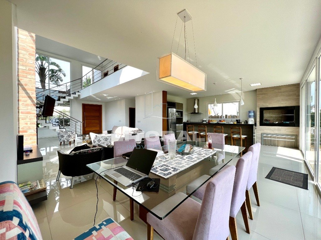 Foto 3 — Casa em Condomínio 4 Dormitório(s) Bairro Ventura