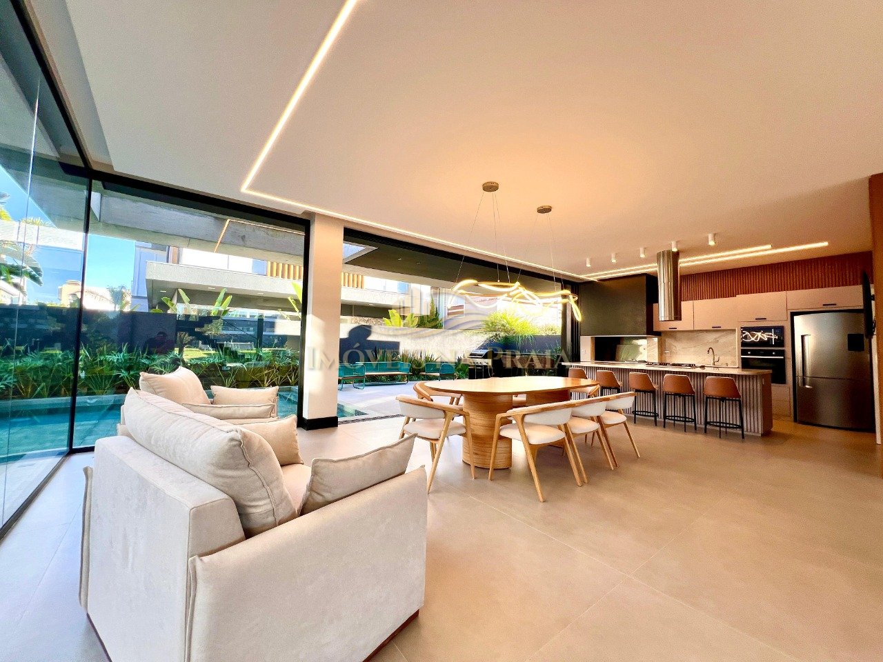 Foto 17 — Casa em Condomínio 4 dormitórios no bairro Playa Vista