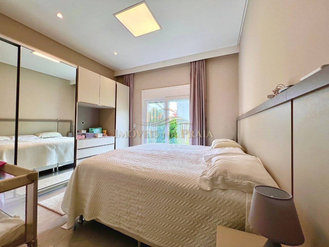 Foto 8 — Casa em Condomínio 5 dormitórios no bairro Green Village