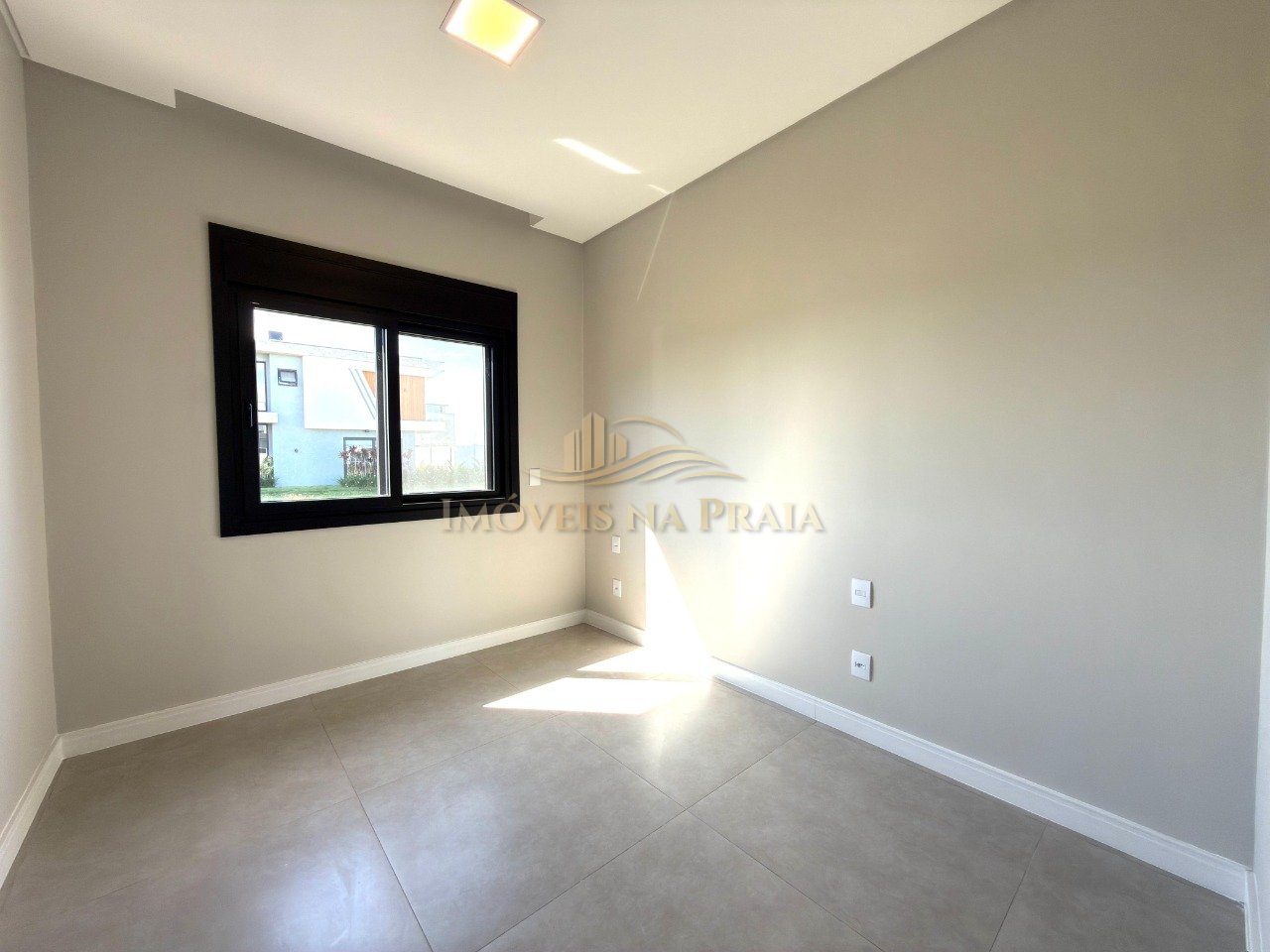 Foto 6 — Casa em Condomínio 4 Dormitório(s) Bairro Amare