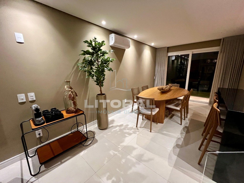 Foto 11 — Casa em Condomínio 4 Dormitório(s) Bairro Murano