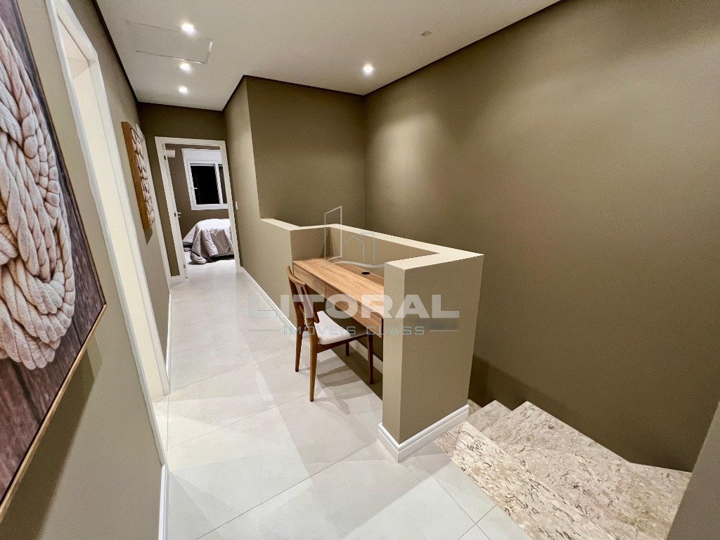 Foto 16 — Casa em Condomínio 4 Dormitório(s) Bairro Murano