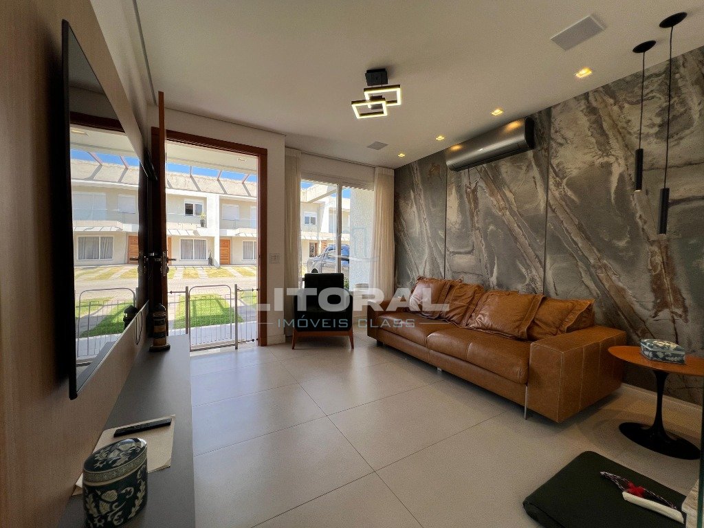 Foto 2 — Casa em Condomínio 3 Dormitório(s) Bairro Murano