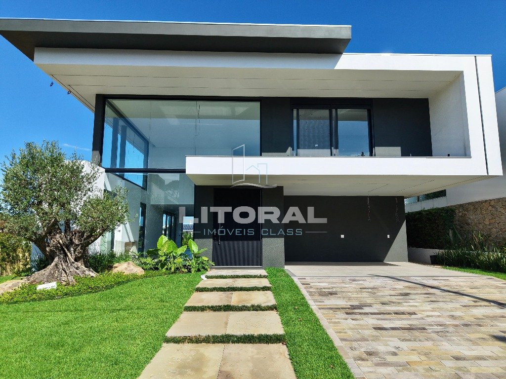 Casa em Condomínio 5 Dormitório(s) Bairro Velas da