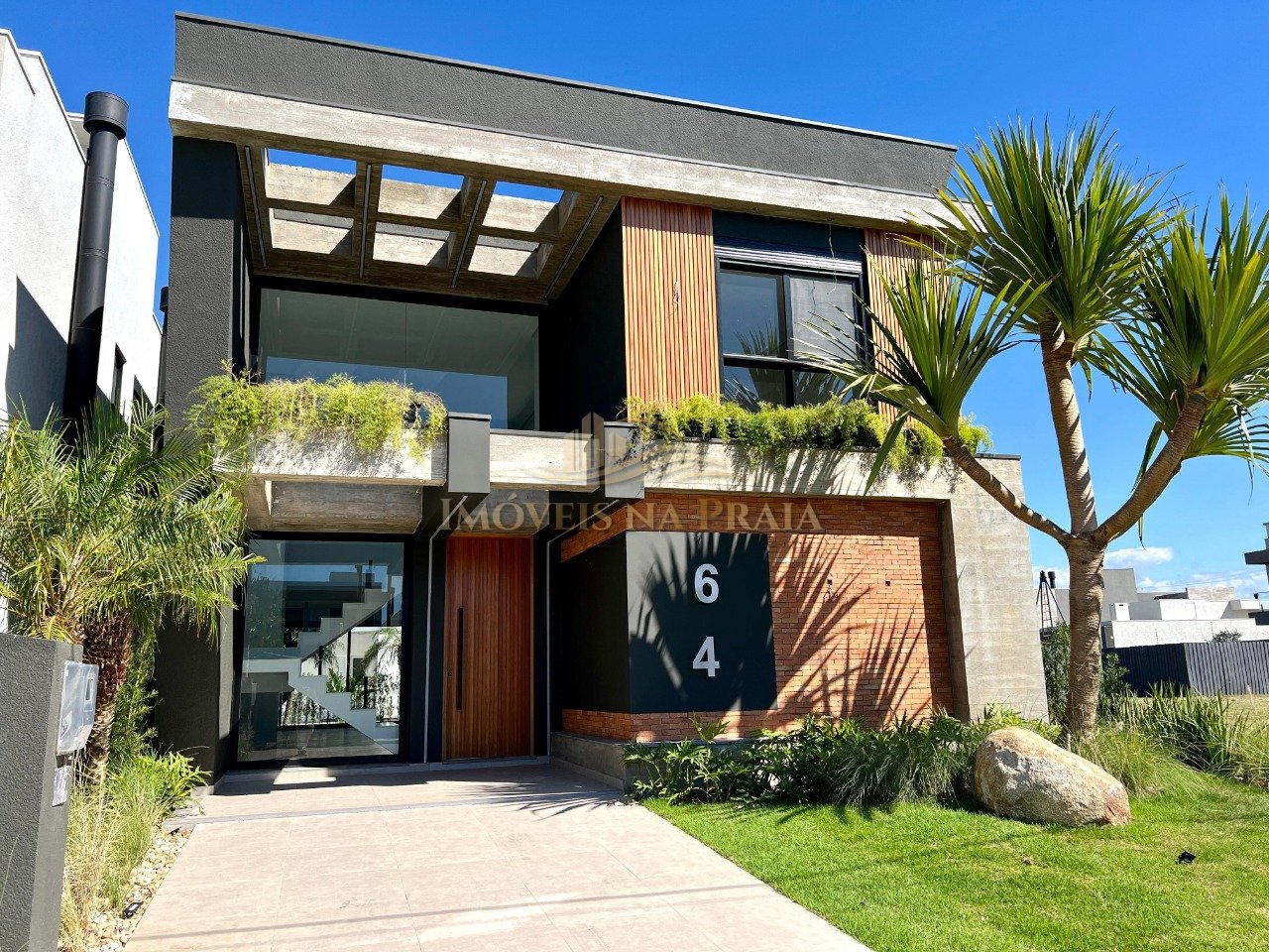 Casa em Condomínio 4 Dormitório(s) Bairro Sunset