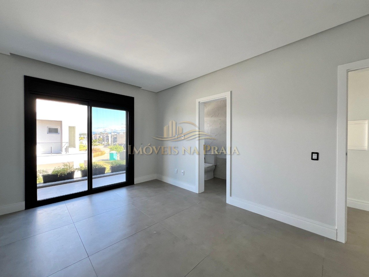 Foto 16 — Casa em Condomínio 4 Dormitório(s) Bairro Sunset