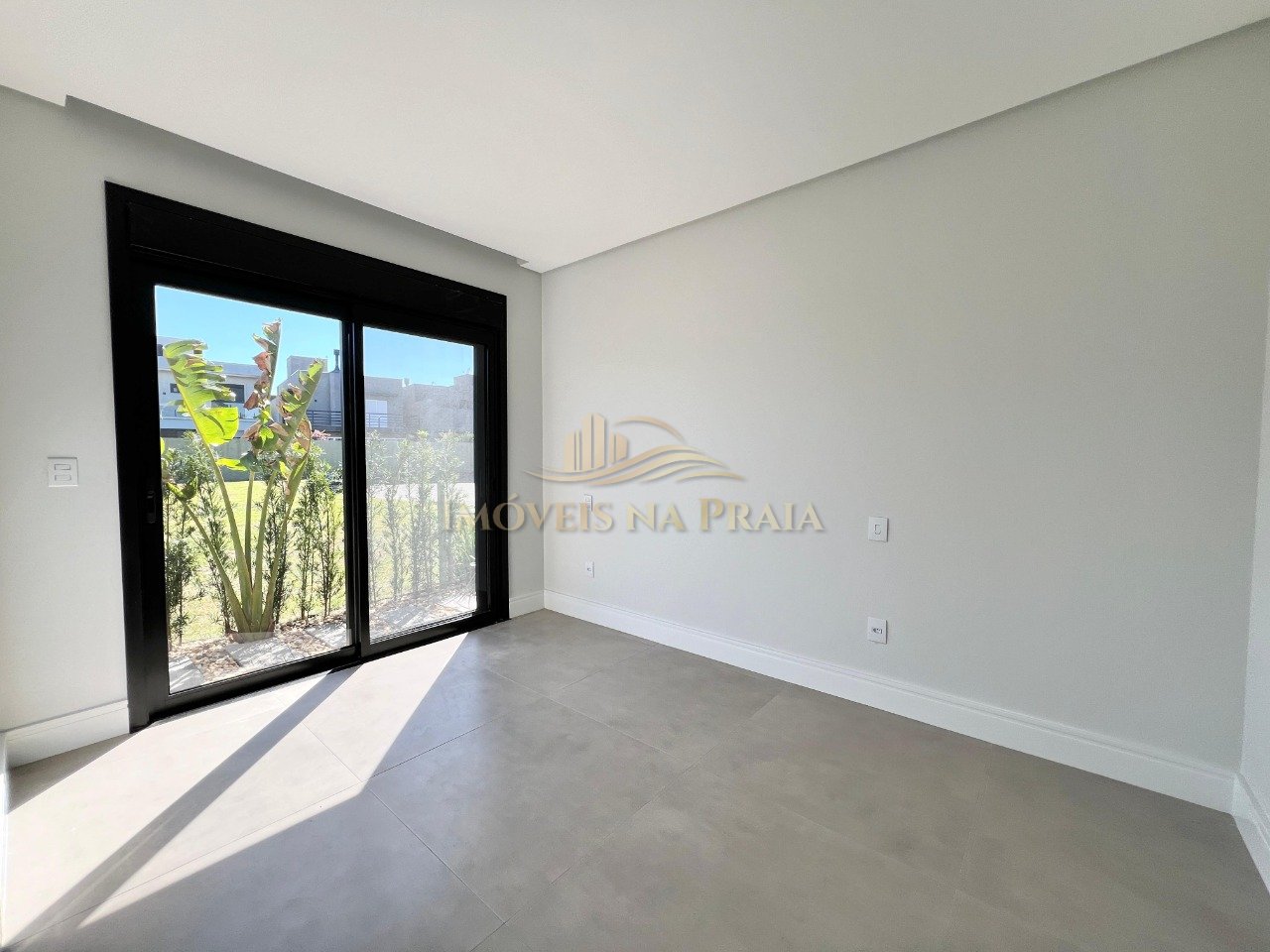 Foto 10 — Casa em Condomínio 4 Dormitório(s) Bairro Sunset