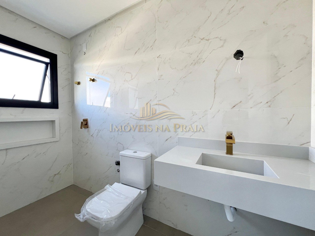 Foto 19 — Casa em Condomínio 4 Dormitório(s) Bairro Sunset