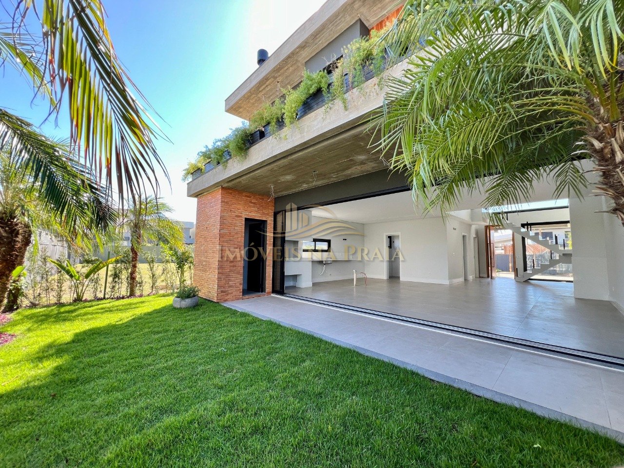 Foto 23 — Casa em Condomínio 4 Dormitório(s) Bairro Sunset