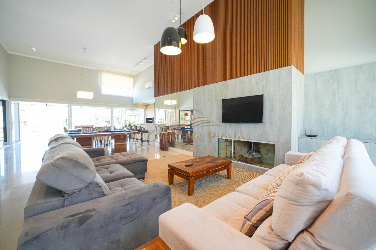 Foto 7 — Casa em Condomínio 4 Dormitório(s) Bairro Malibu B