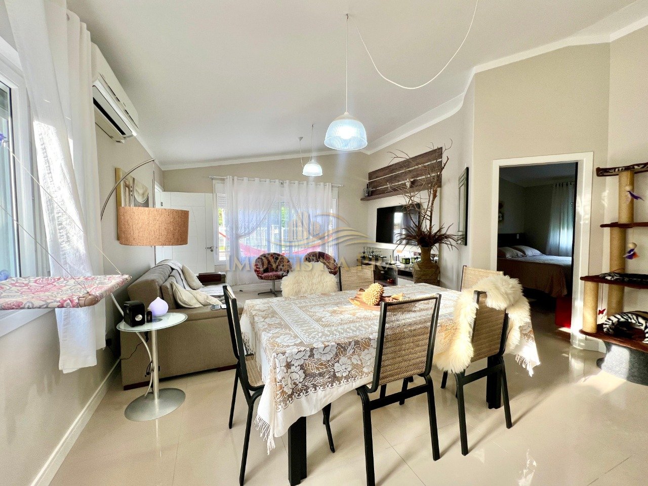 Foto 9 — Casa 3 Dormitório(s) Bairro Centro