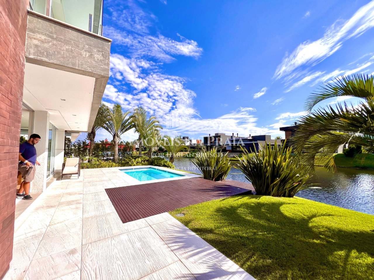 Foto 14 — Casa em Condomínio 4 Dormitório(s) Bairro Celebrat