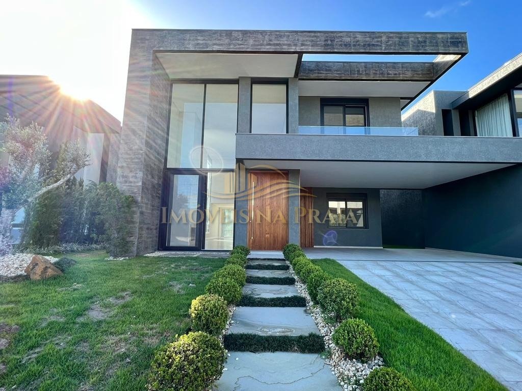 Casa em Condomínio 4 Dormitório(s) Bairro Velas da