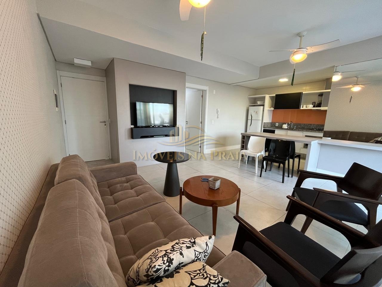 Casa em Condomínio 2 Dormitório(s) Bairro Rossi At