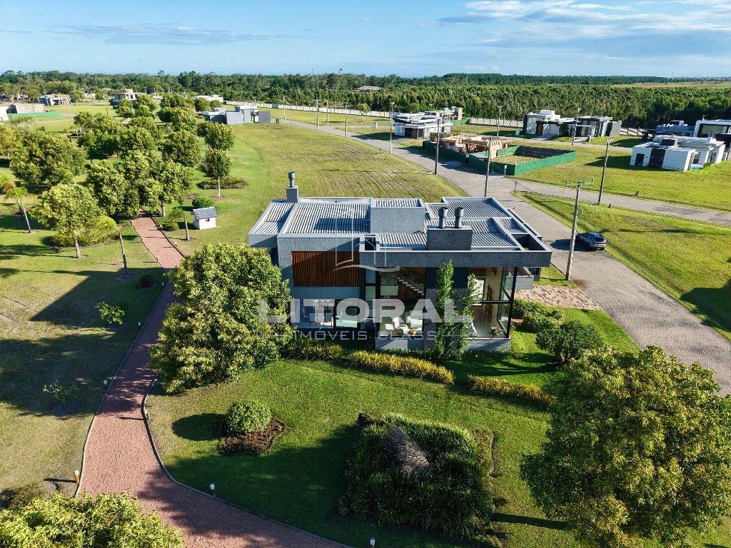 Foto 27 — Casa em Condomínio 4 Dormitório(s) Bairro Terrassu