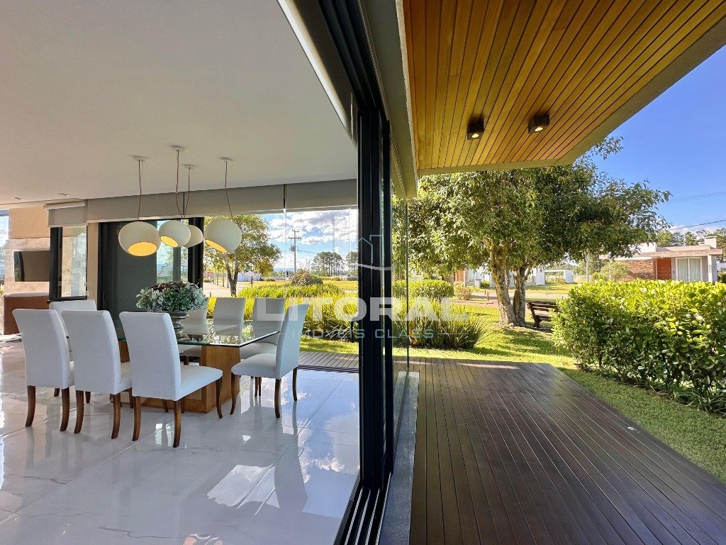 Foto 11 — Casa em Condomínio 4 Dormitório(s) Bairro Terrassu