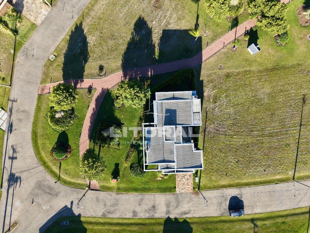 Foto 23 — Casa em Condomínio 4 Dormitório(s) Bairro Terrassu