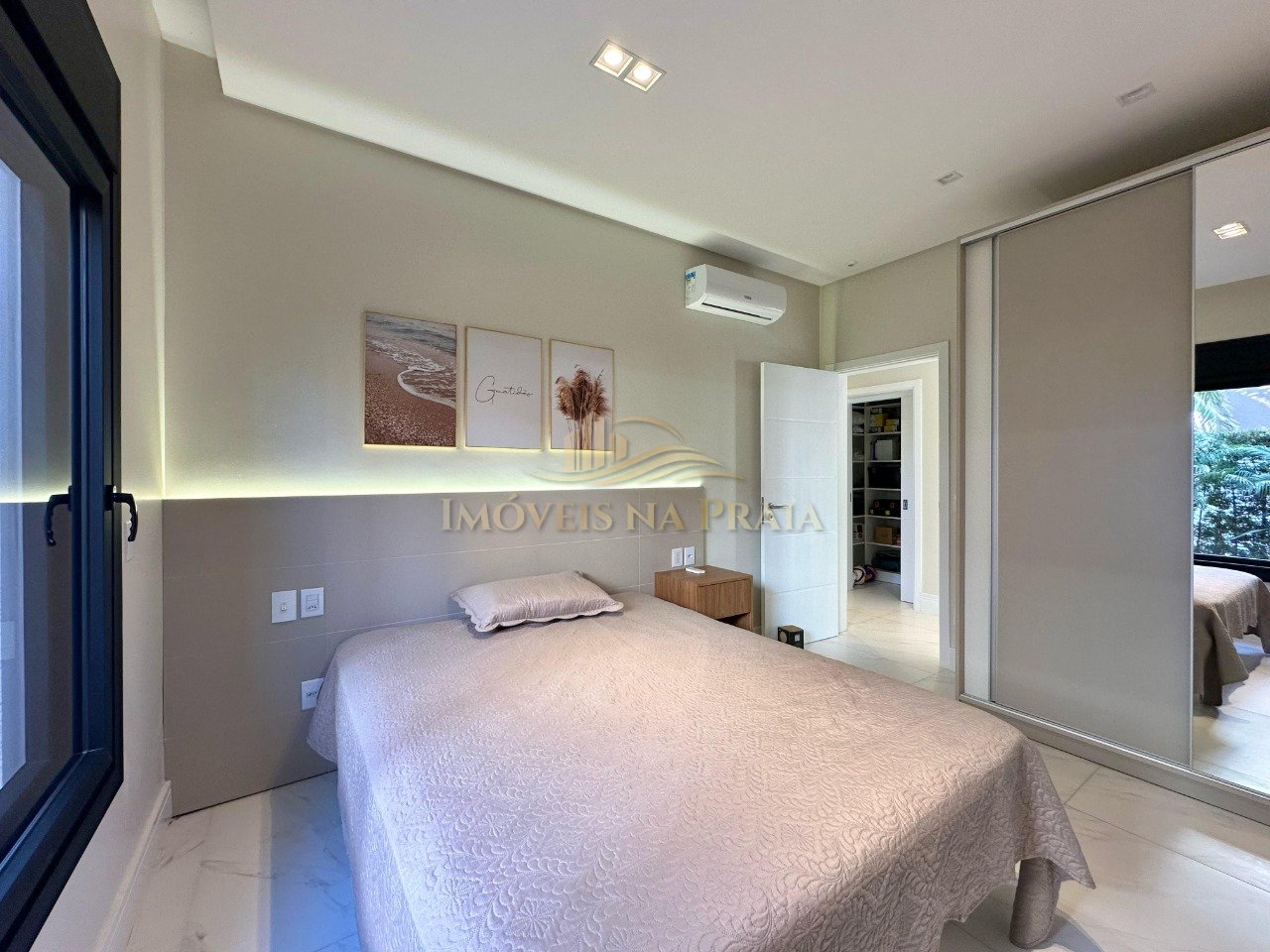 Foto 21 — Casa em Condomínio 4 Dormitório(s) Bairro Quintas