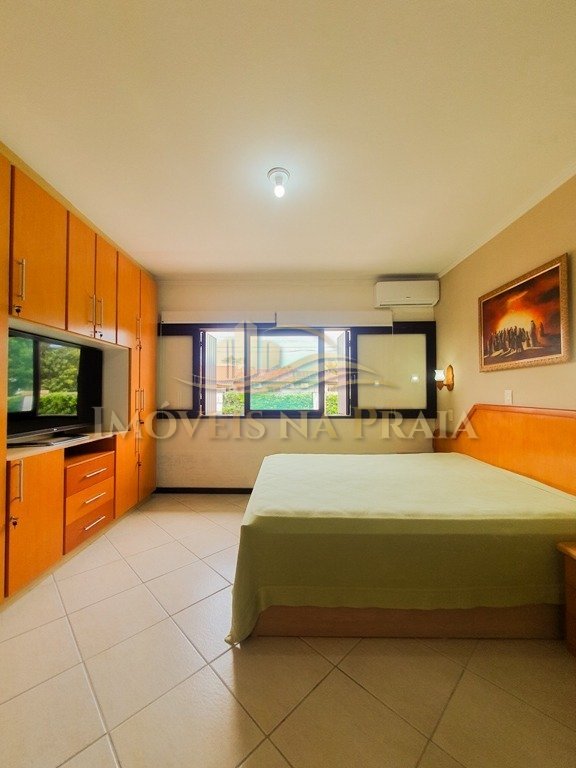 Foto 21 — Casa 4 Dormitório(s) Bairro Centro