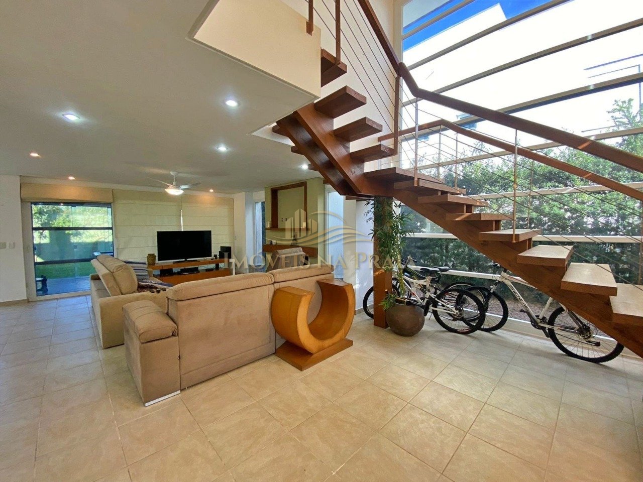 Foto 2 — Casa em Condomínio 4 Dormitório(s) Bairro Ventura