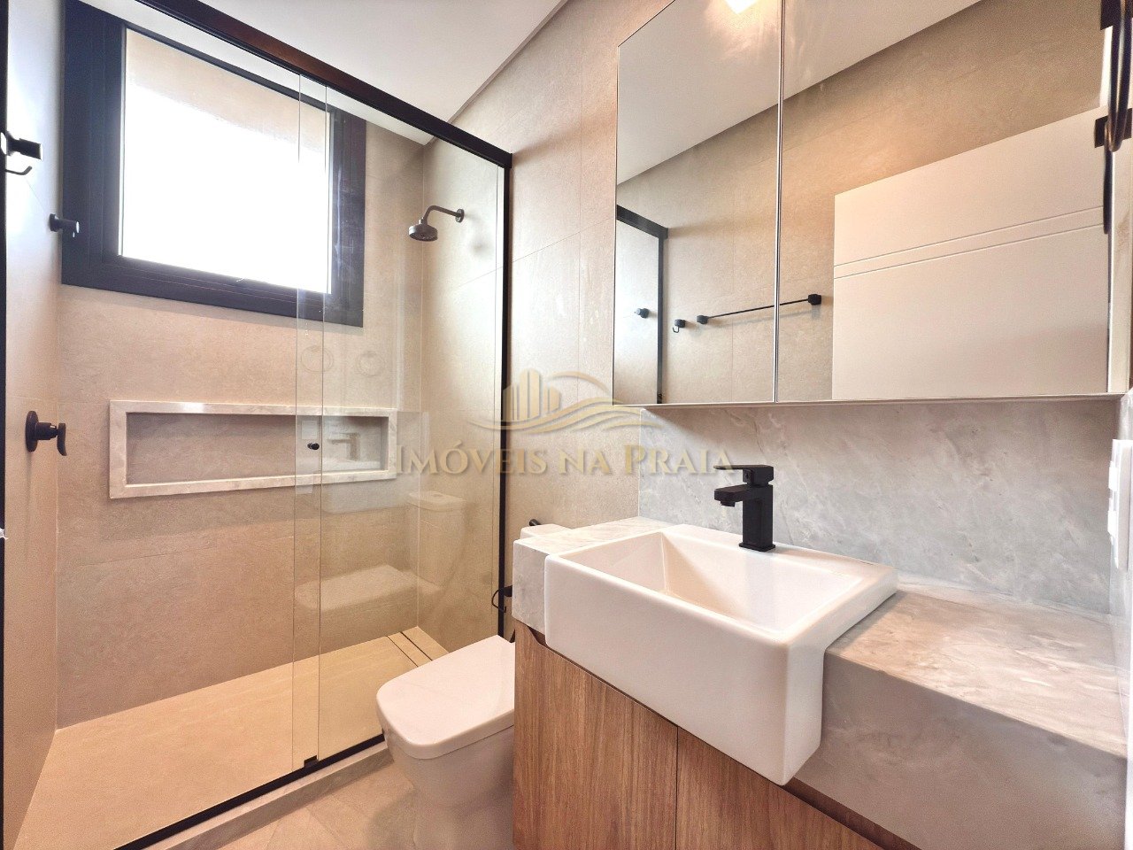 Foto 41 — Casa em Condomínio 6 Dormitório(s) Bairro Enseada