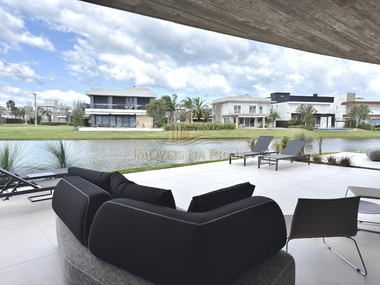 Foto 26 — Casa em Condomínio 6 Dormitório(s) Bairro Enseada