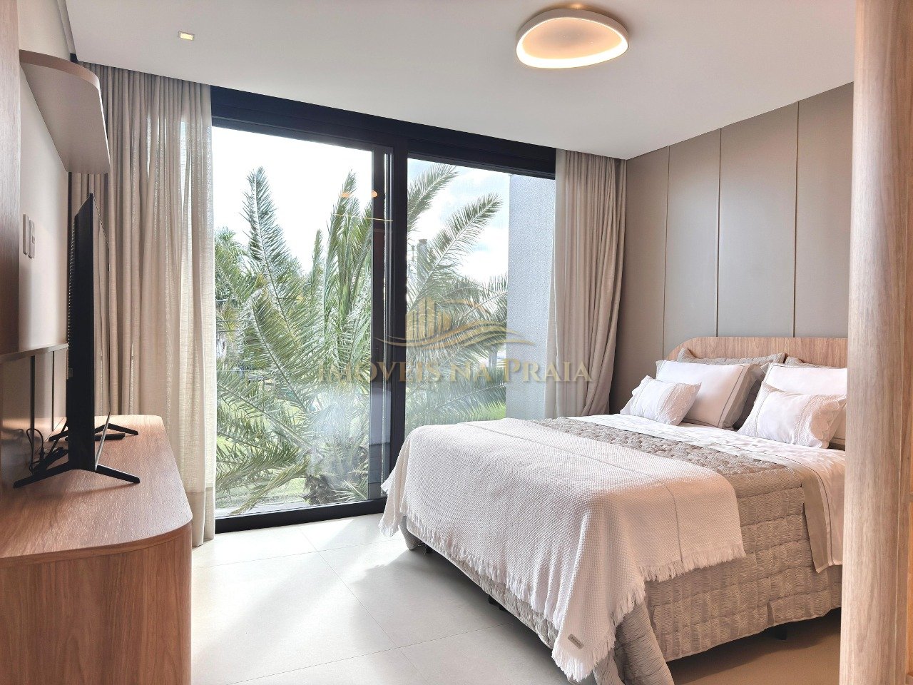 Foto 40 — Casa em Condomínio 6 Dormitório(s) Bairro Enseada