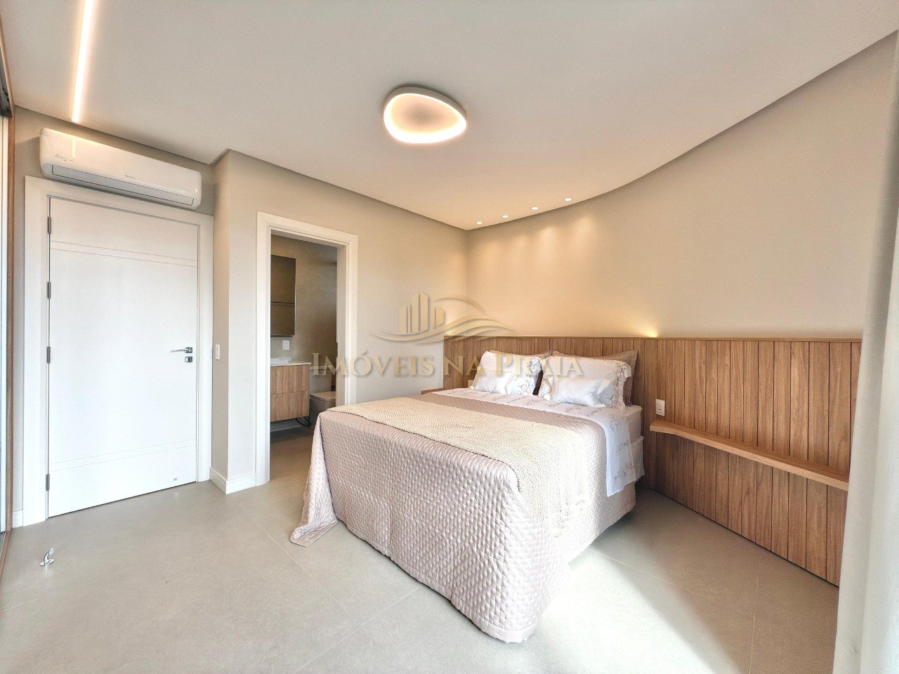 Foto 36 — Casa em Condomínio 6 Dormitório(s) Bairro Enseada