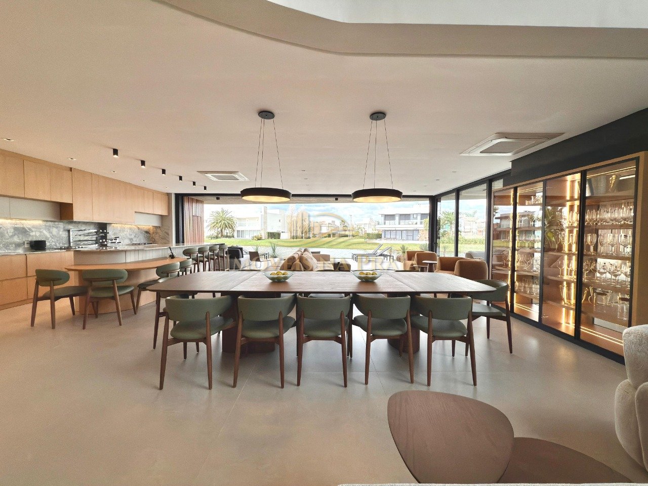 Foto 14 — Casa em Condomínio 6 Dormitório(s) Bairro Enseada