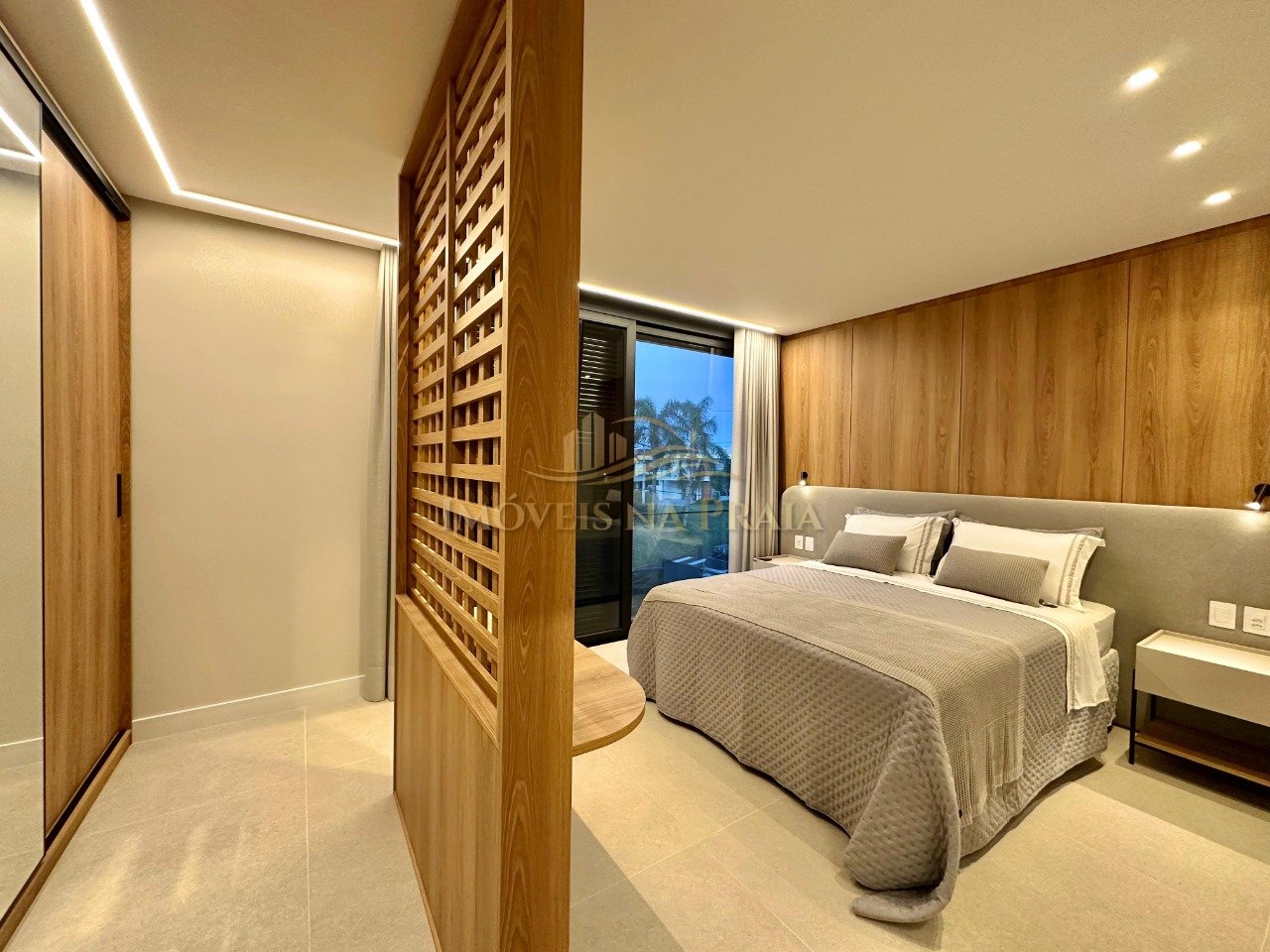 Foto 51 — Casa em Condomínio 6 Dormitório(s) Bairro Enseada