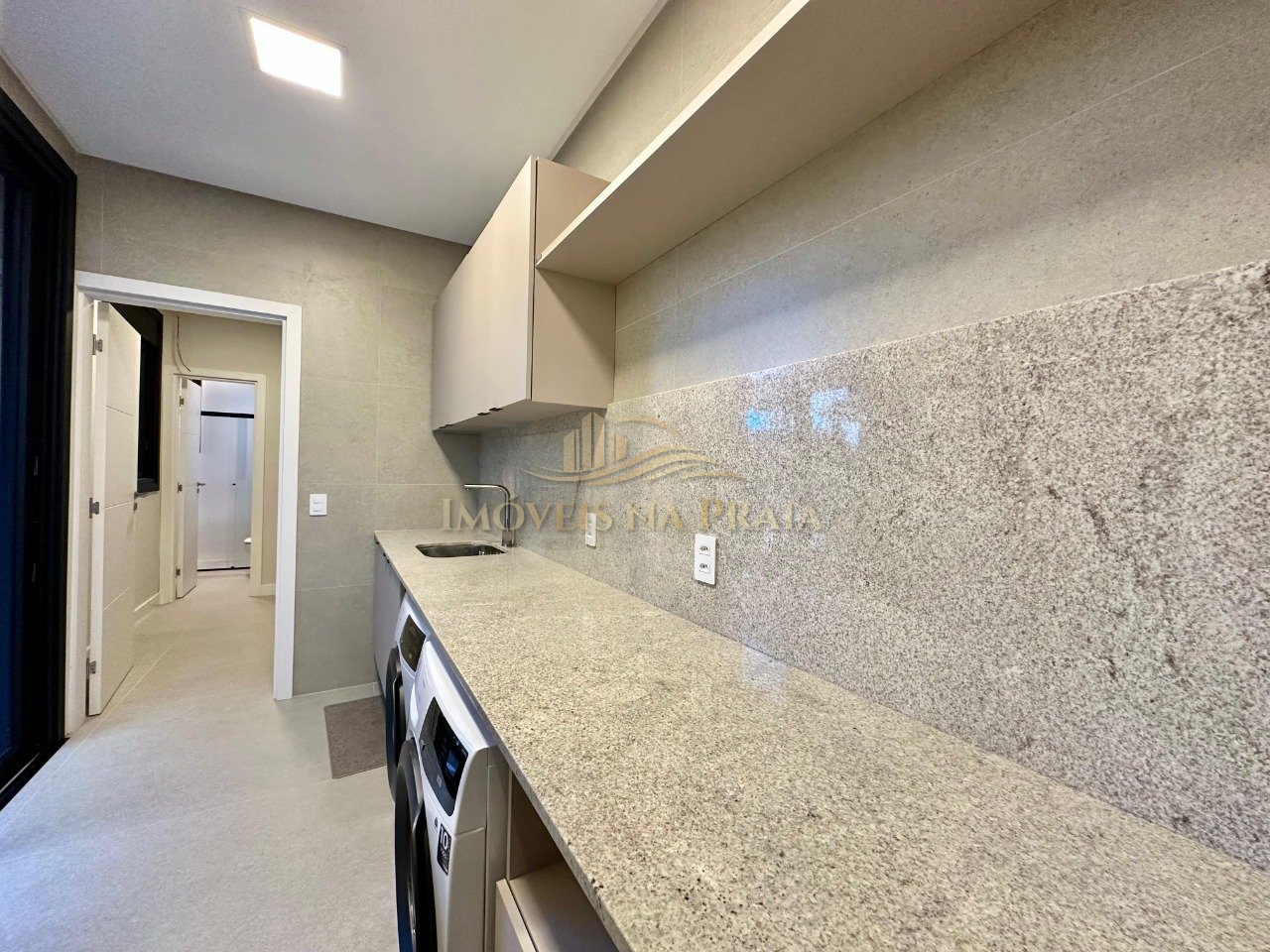 Foto 23 — Casa em Condomínio 6 Dormitório(s) Bairro Enseada