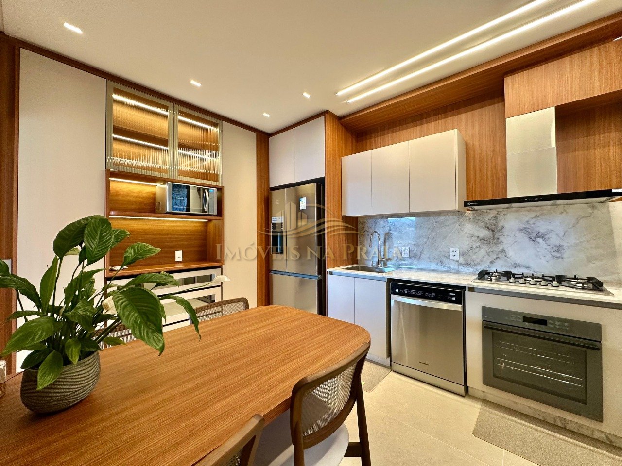 Foto 22 — Casa em Condomínio 6 Dormitório(s) Bairro Enseada