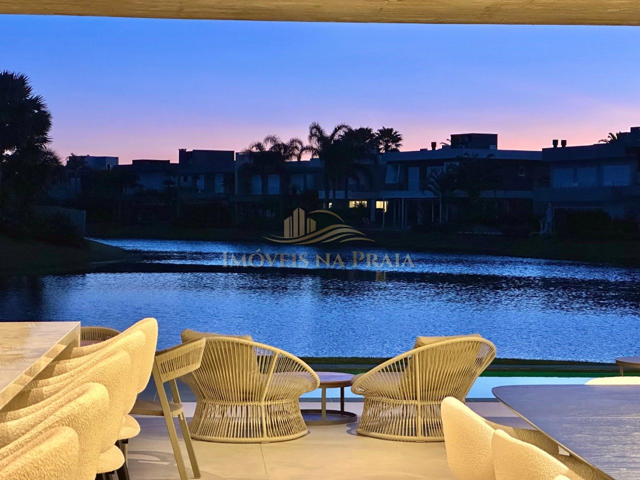 Foto 37 — Casa em Condomínio 6 Dormitório(s) Bairro Enseada