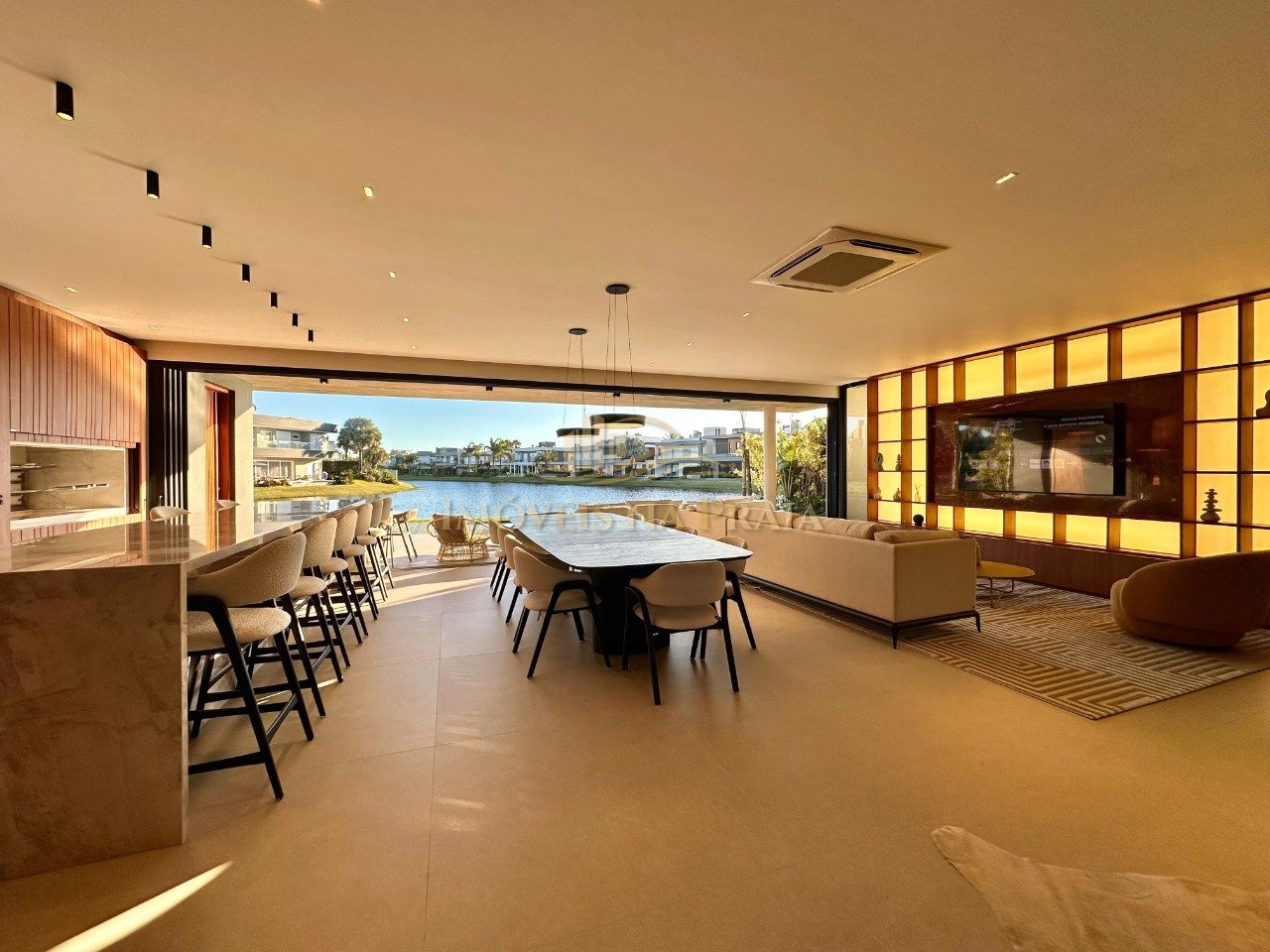 Foto 7 — Casa em Condomínio 6 Dormitório(s) Bairro Enseada