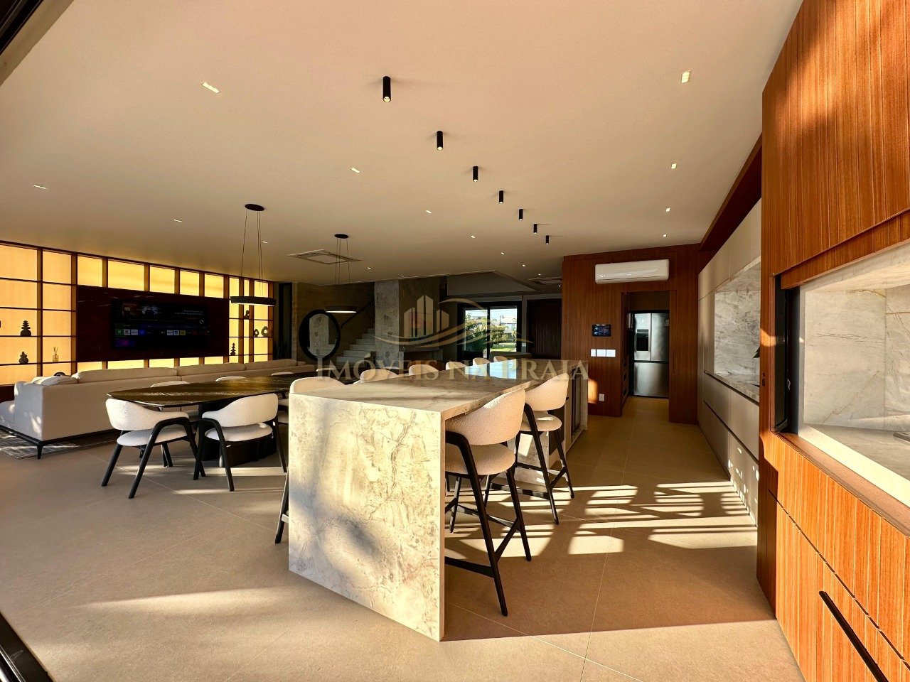 Foto 17 — Casa em Condomínio 6 Dormitório(s) Bairro Enseada