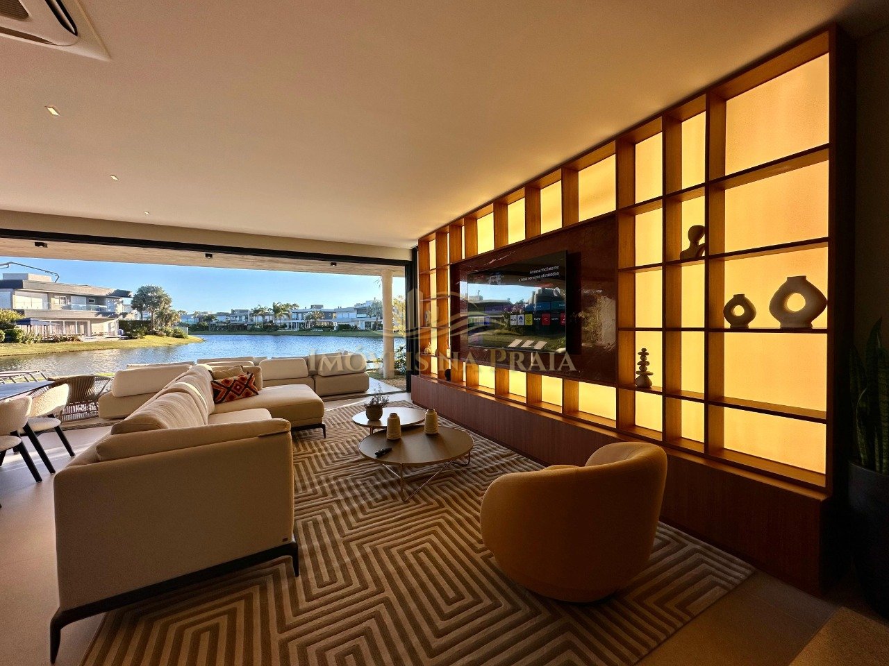 Foto 8 — Casa em Condomínio 6 Dormitório(s) Bairro Enseada