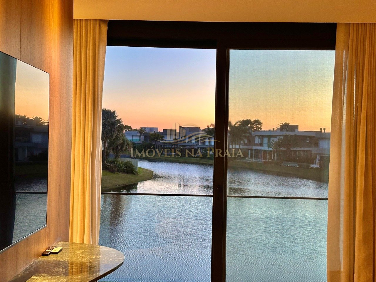 Foto 27 — Casa em Condomínio 6 Dormitório(s) Bairro Enseada