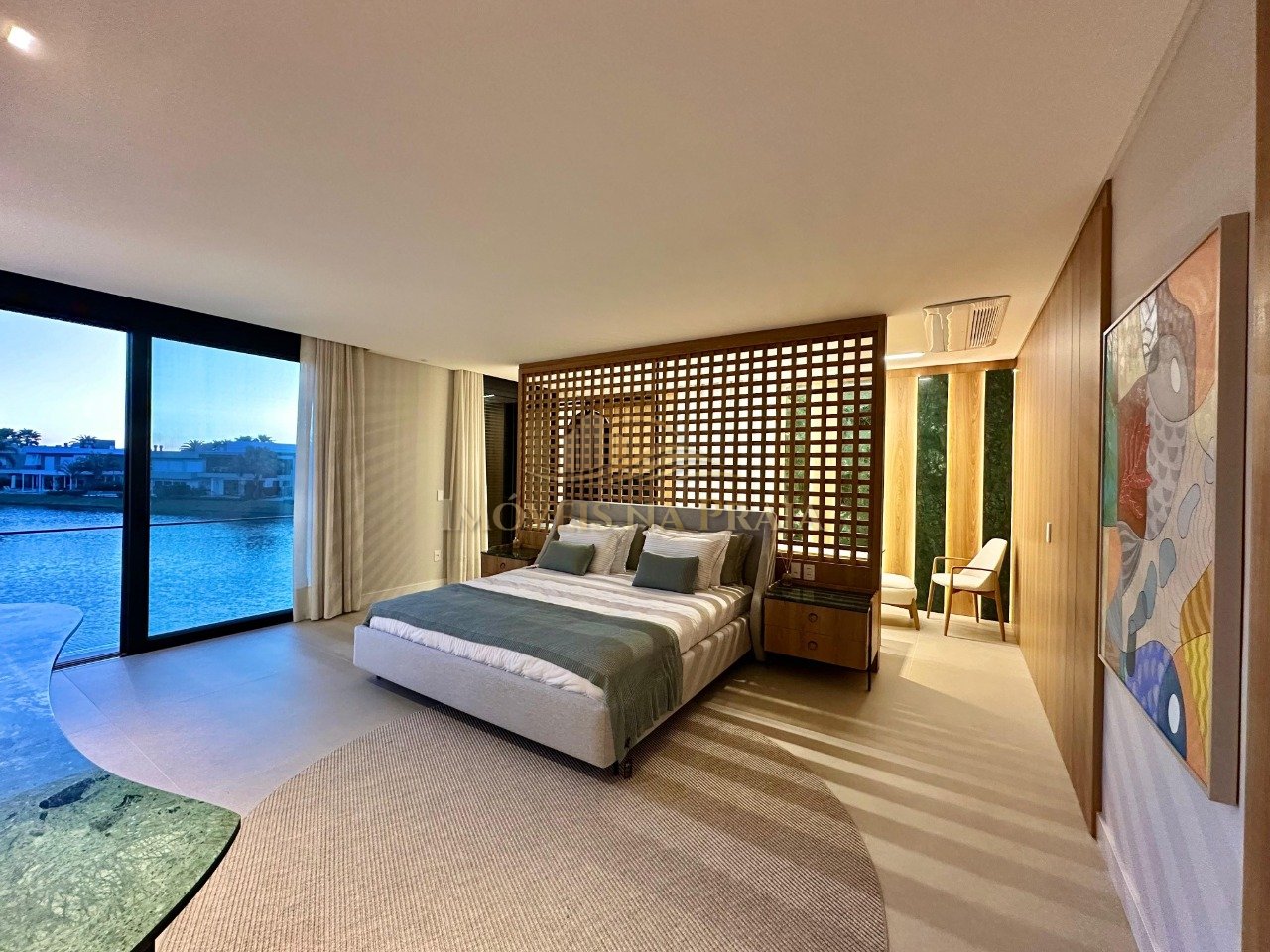 Foto 25 — Casa em Condomínio 6 Dormitório(s) Bairro Enseada