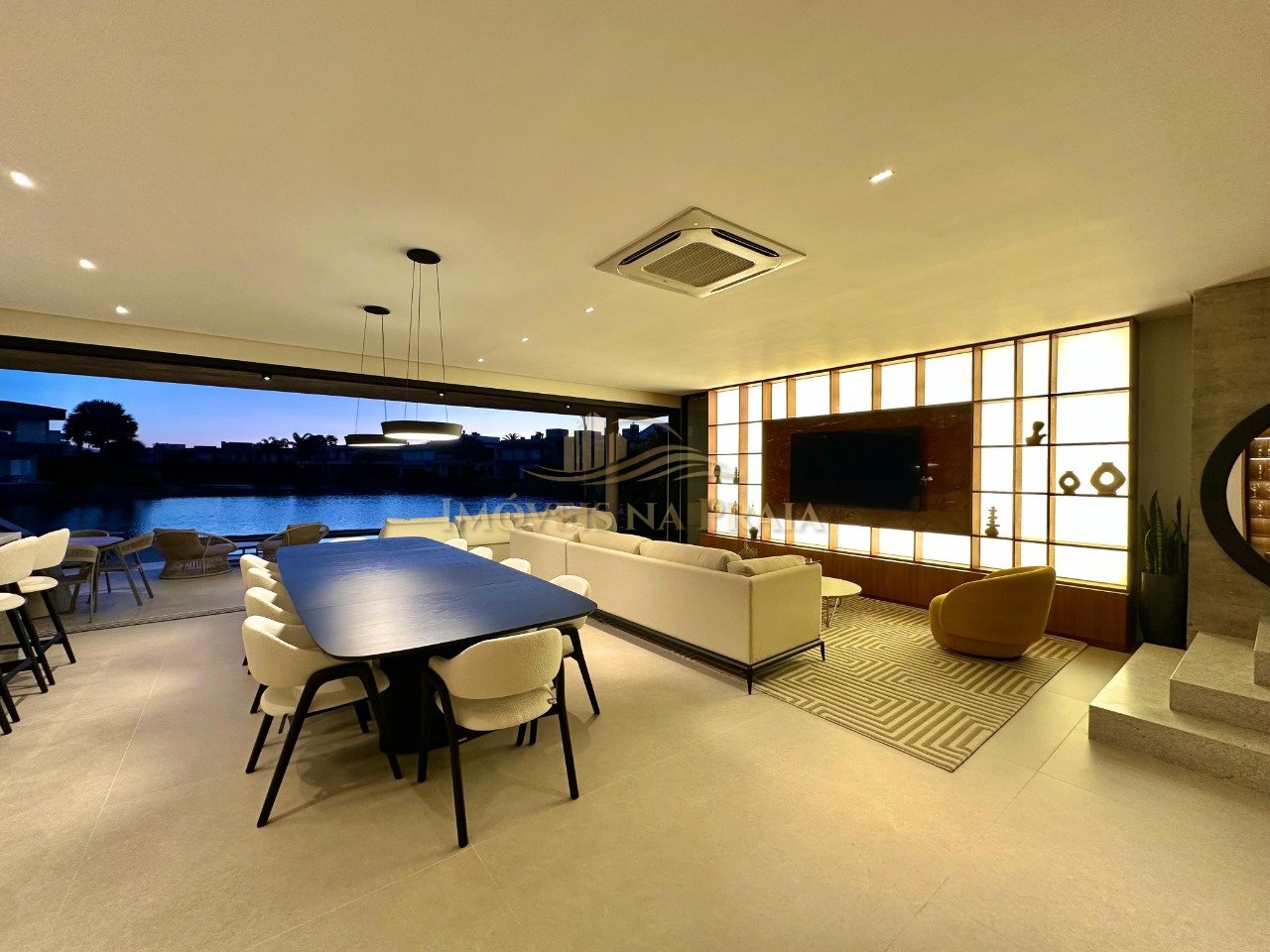 Foto 34 — Casa em Condomínio 6 Dormitório(s) Bairro Enseada