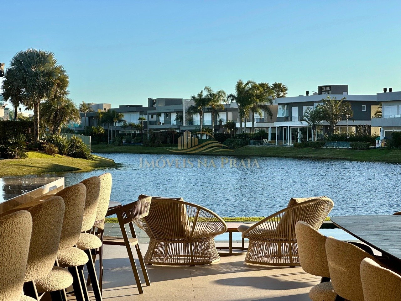 Foto 12 — Casa em Condomínio 6 Dormitório(s) Bairro Enseada